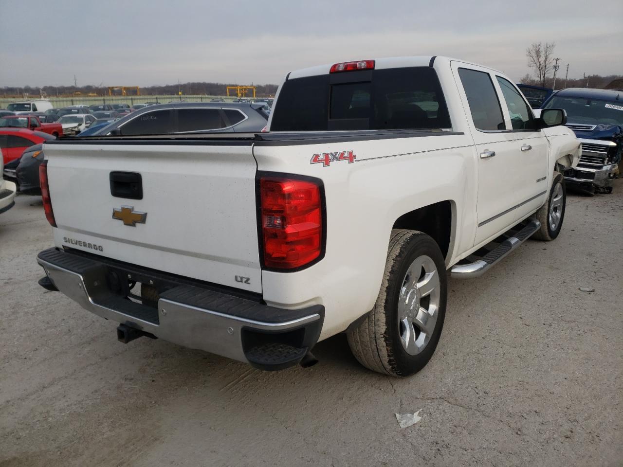 Photo 4 from auction – 2015 CHEVROLET SILVERADO with VIN 3GCUKSECXFG136196