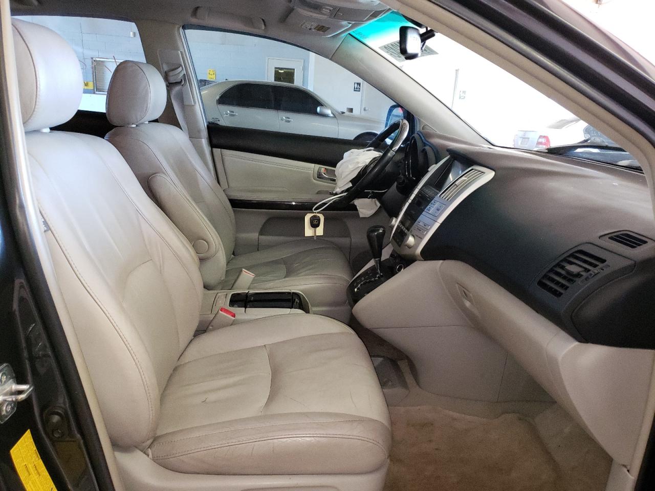 Photo 5 from auction – 2009 LEXUS RX 350 with VIN 2T2HK31U19C119786