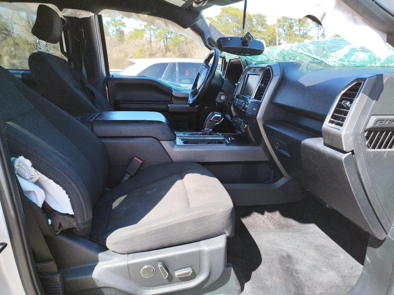 Photo 5 from auction – 2015 FORD F150 SUPER with VIN 1FTEW1CG7FKE88198