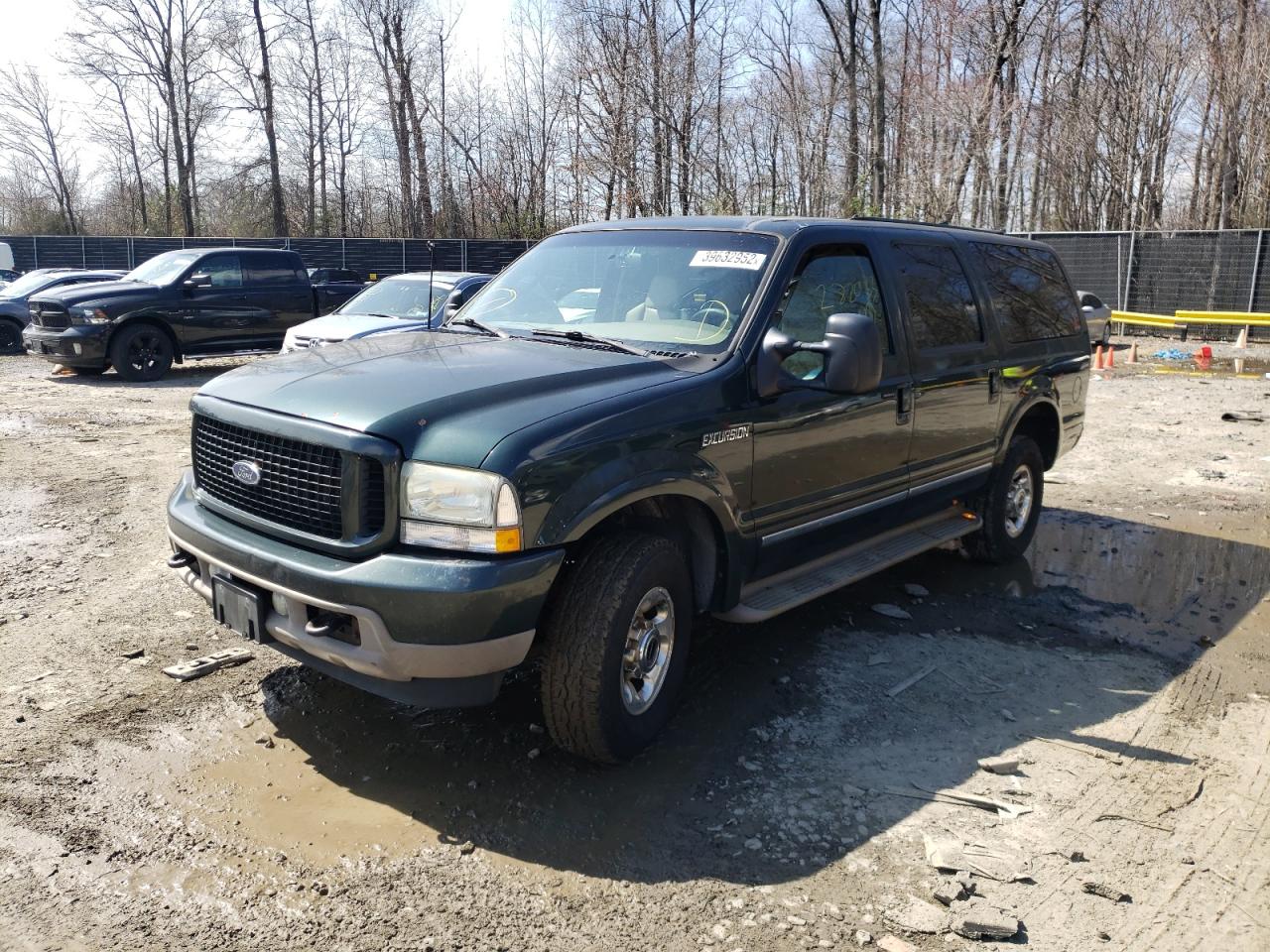 Photo 2 from auction – 2003 FORD EXCURSION with VIN 1FMSU43PX3EB44736