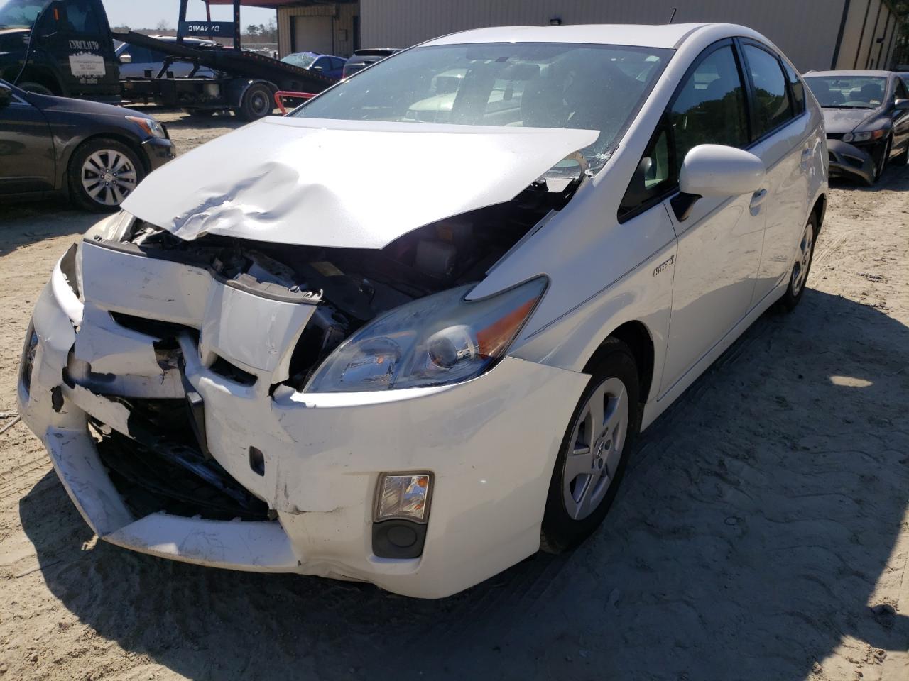 Photo 2 from auction – 2011 TOYOTA PRIUS with VIN JTDKN3DU2B5356156