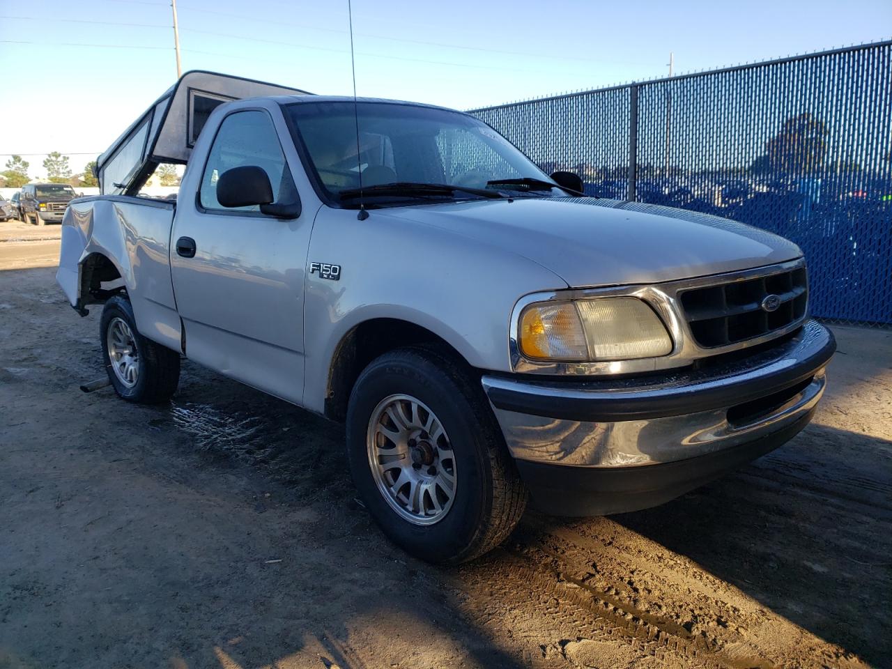 FORD F150 1998 with VIN 1FTZF1728WKB71417 - Photo from auction