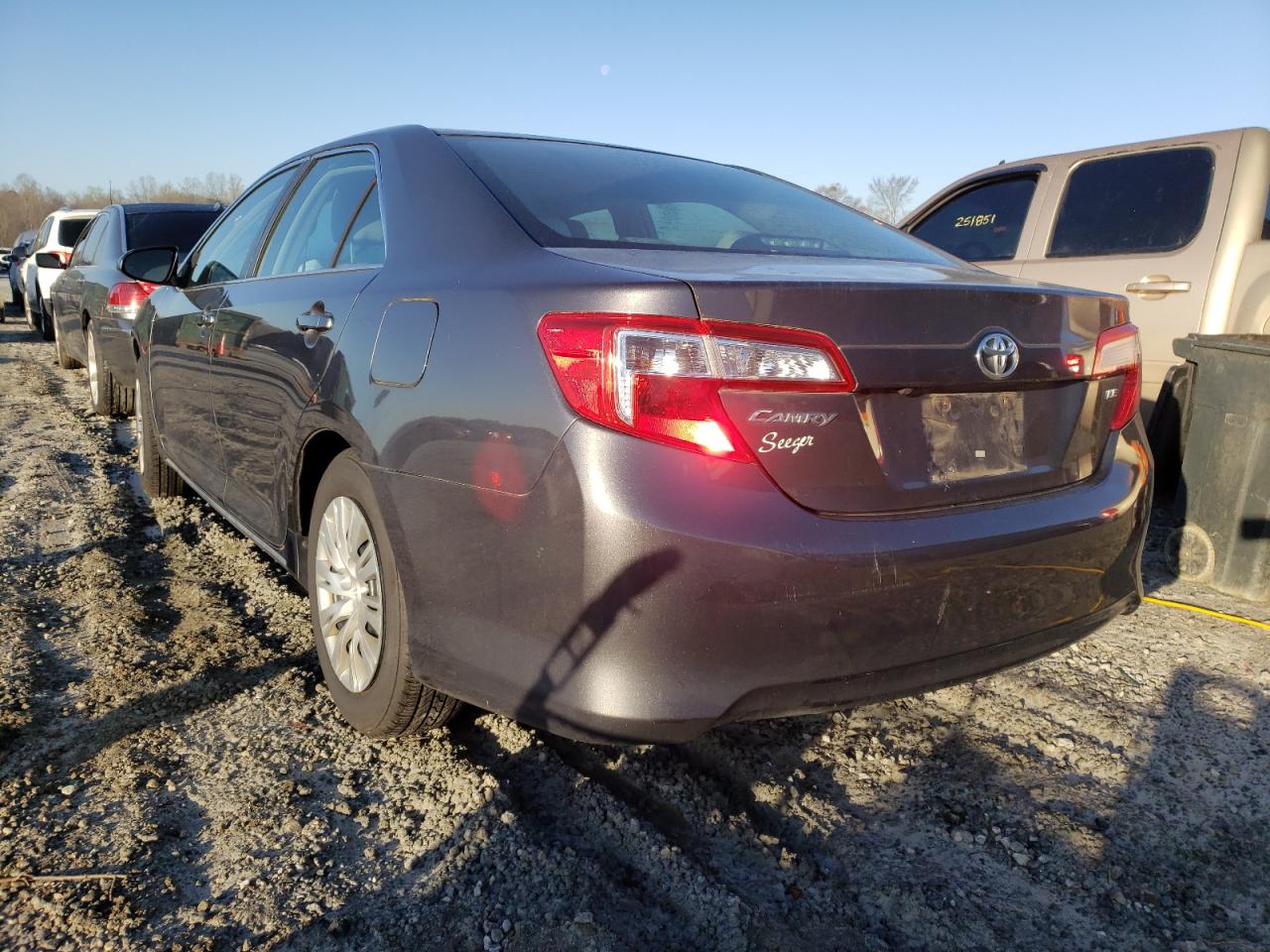 Photo 3 from auction – 2014 TOYOTA CAMRY L with VIN 4T1BF1FK9EU355184