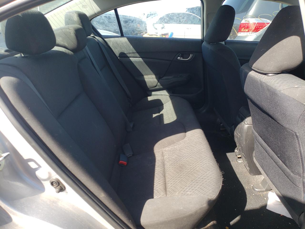 Photo 6 from auction – 2015 HONDA CIVIC LX with VIN 19XFB2F53FE274263