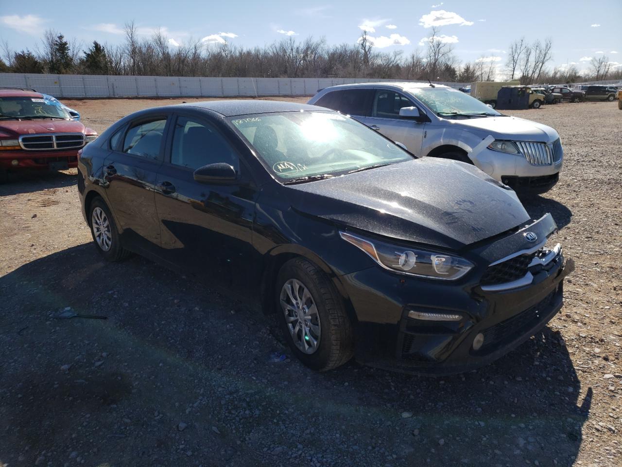 KIA FORTE FE 2020 with VIN 3KPF24ADXLE181066 - Photo from auction