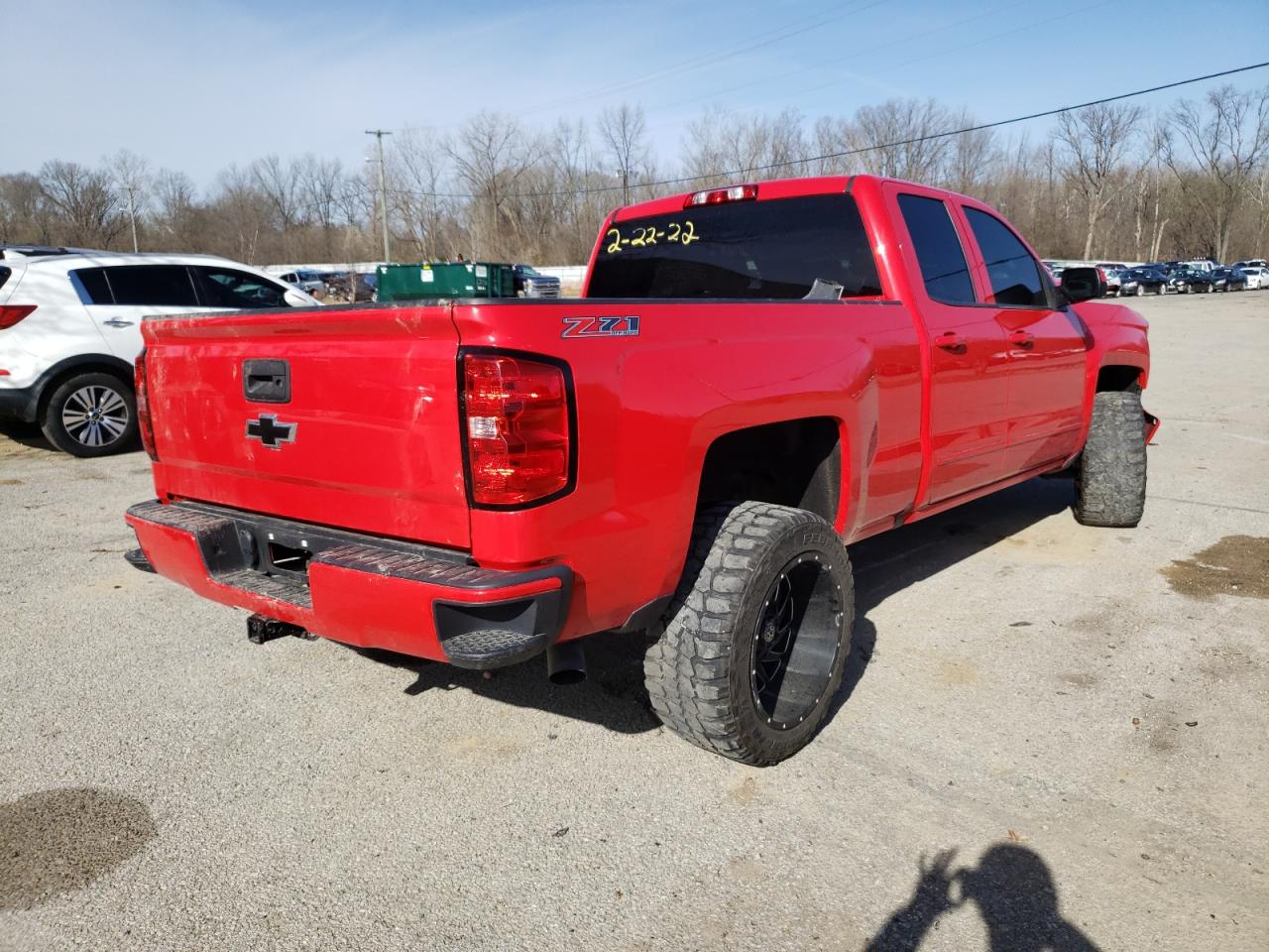 Photo 4 from auction – 2017 CHEVROLET SILVERADO with VIN 1GCVKREC7HZ388388