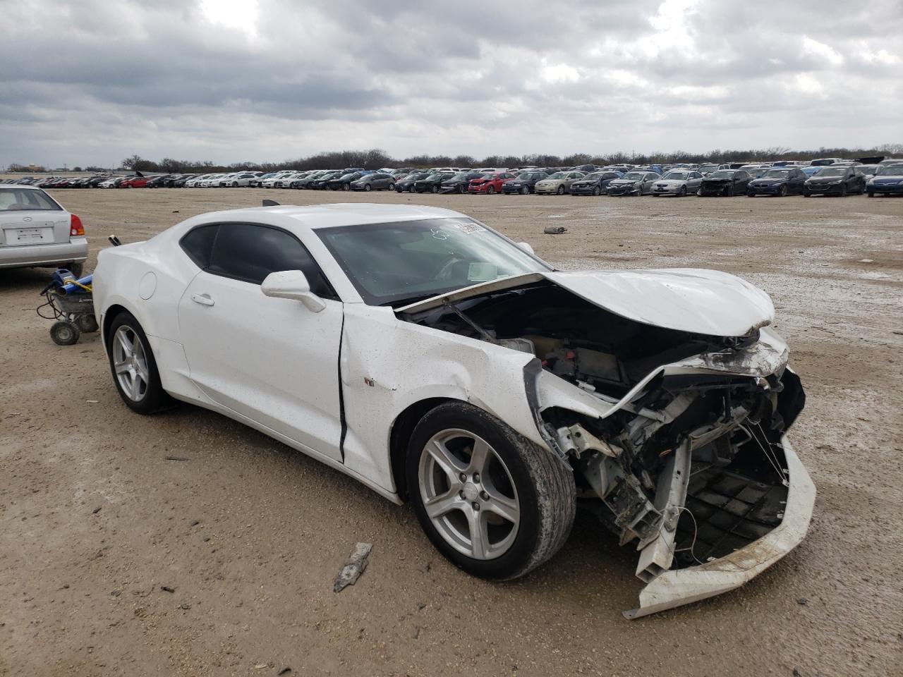 CHEVROLET CAMARO LT 2018 with VIN 1G1FB1RX2J0111704 - Photo from auction