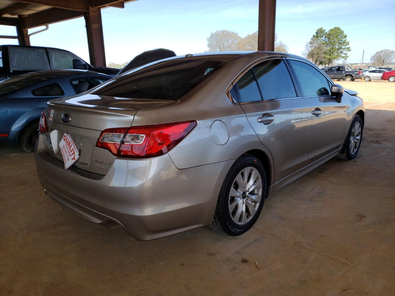 Photo 4 from auction – 2015 SUBARU LEGACY 2.5 with VIN 4S3BNAC66F3003055