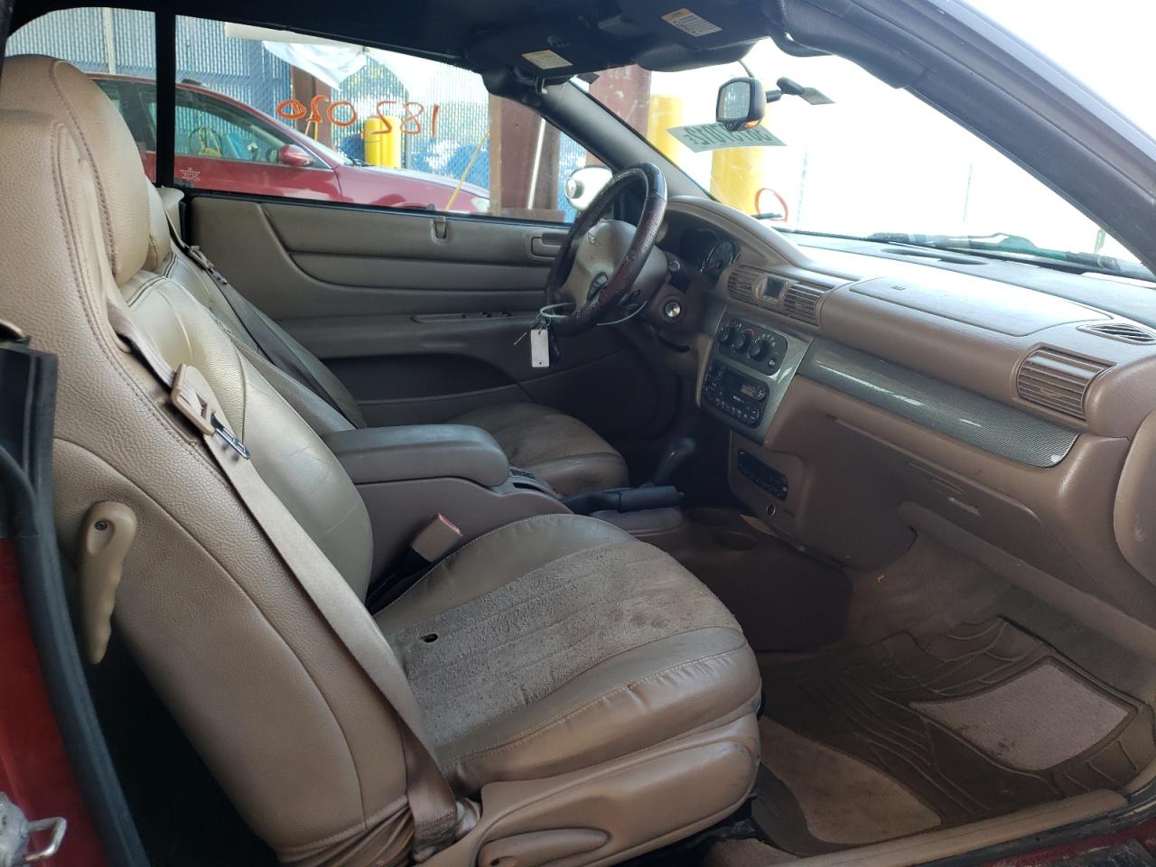 Photo 5 from auction – 2004 CHRYSLER SEBRING LX with VIN 1C3EL55R84N349860