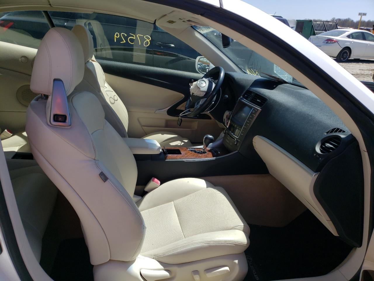 Photo 5 from auction – 2014 LEXUS IS 250 with VIN JTHFF2C25E2531173