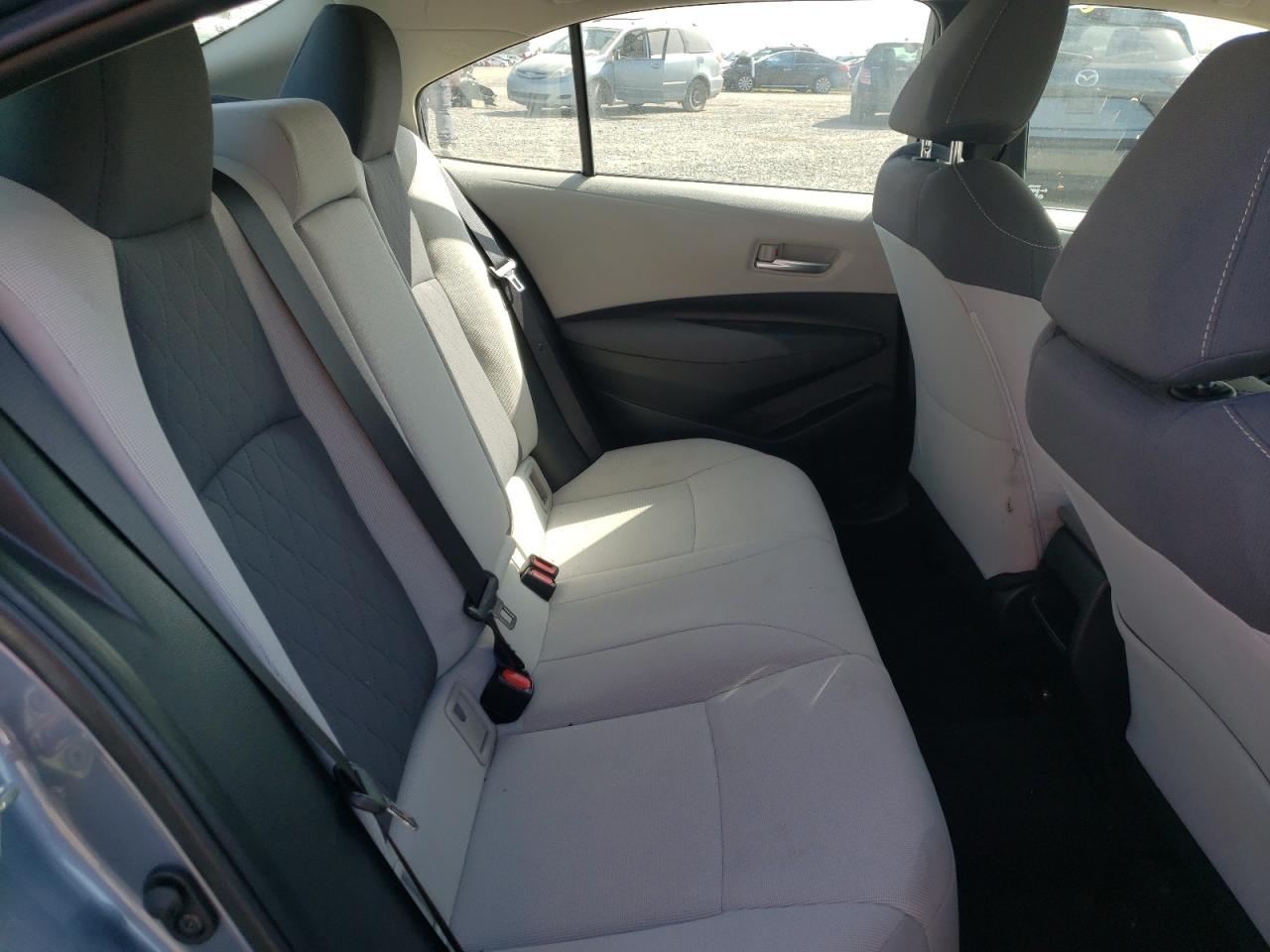 Photo 6 from auction – 2020 TOYOTA COROLLA LE with VIN 5YFEPRAEXLP104473