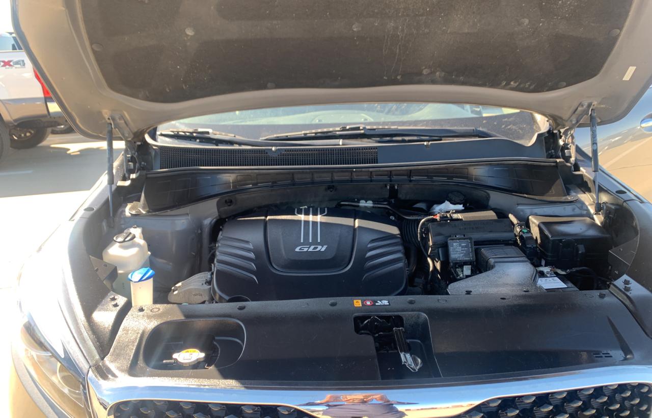 Photo 7 from auction – 2017 KIA SORENTO EX with VIN 5XYPHDA53HG311145