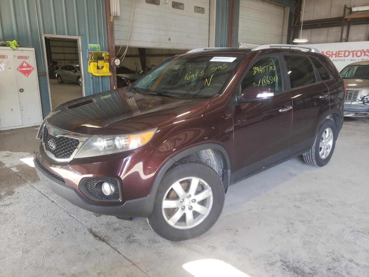 Photo 2 from auction – 2011 KIA SORENTO BA with VIN 5XYKT4A18BG026177
