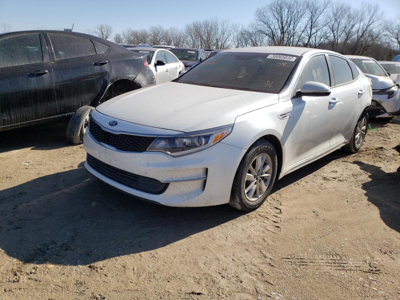 Photo 2 from auction – 2016 KIA OPTIMA LX with VIN KNAGT4L36G5070549
