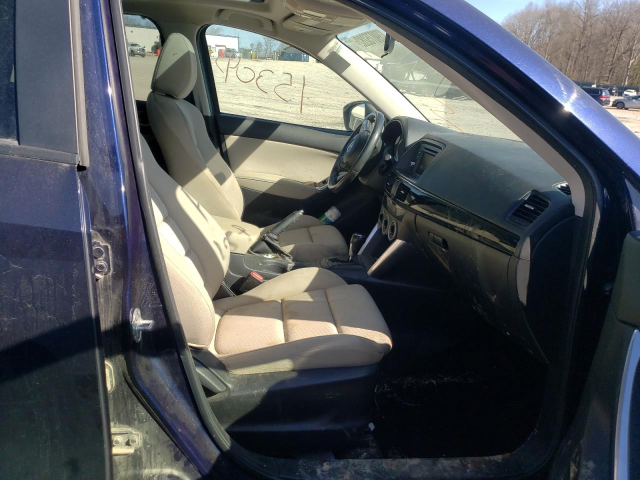 Photo 5 from auction – 2014 MAZDA CX-5 TOURI with VIN JM3KE4CY5E0365517