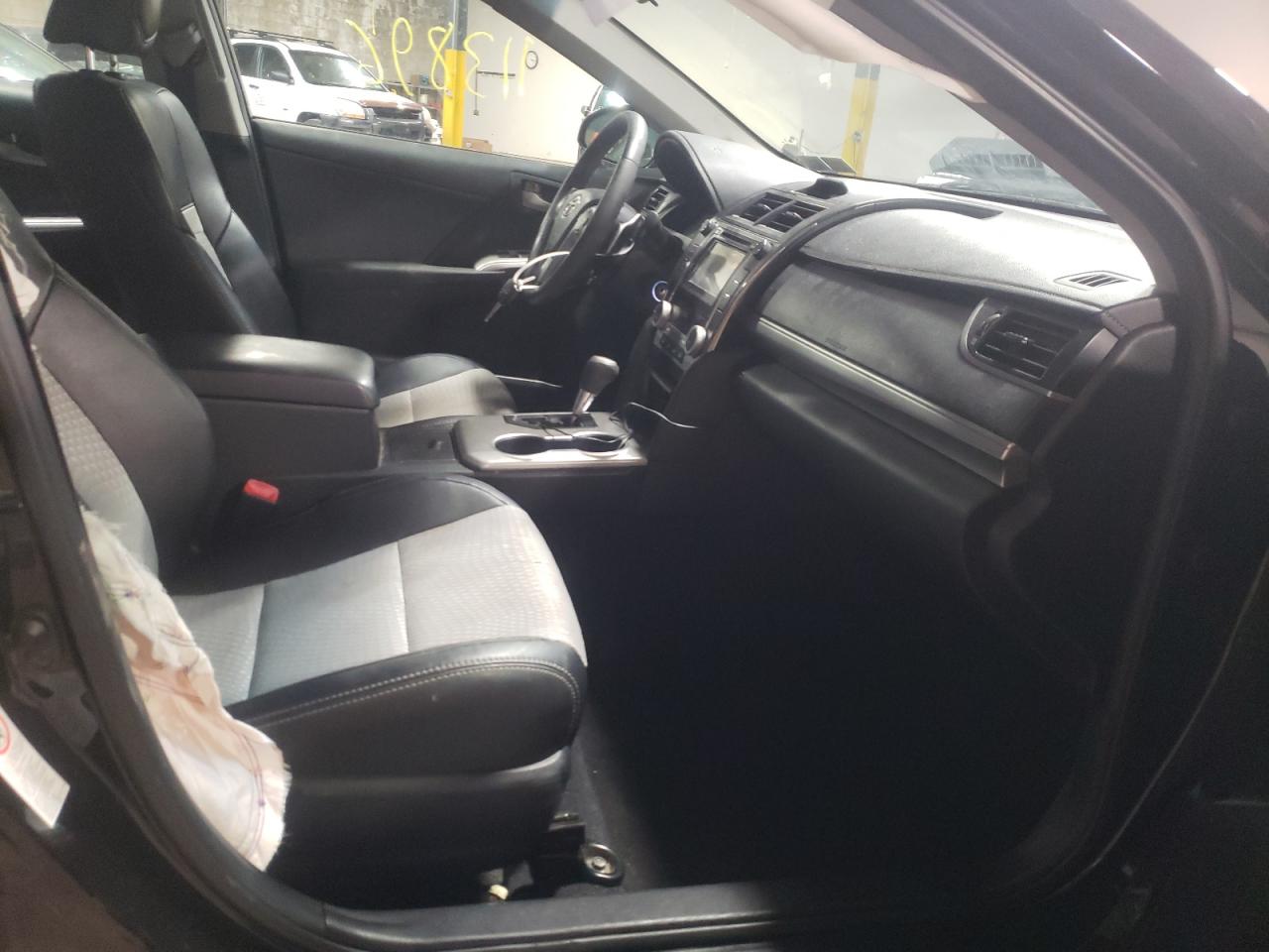Photo 5 from auction – 2012 TOYOTA CAMRY BASE with VIN 4T1BF1FK3CU600736