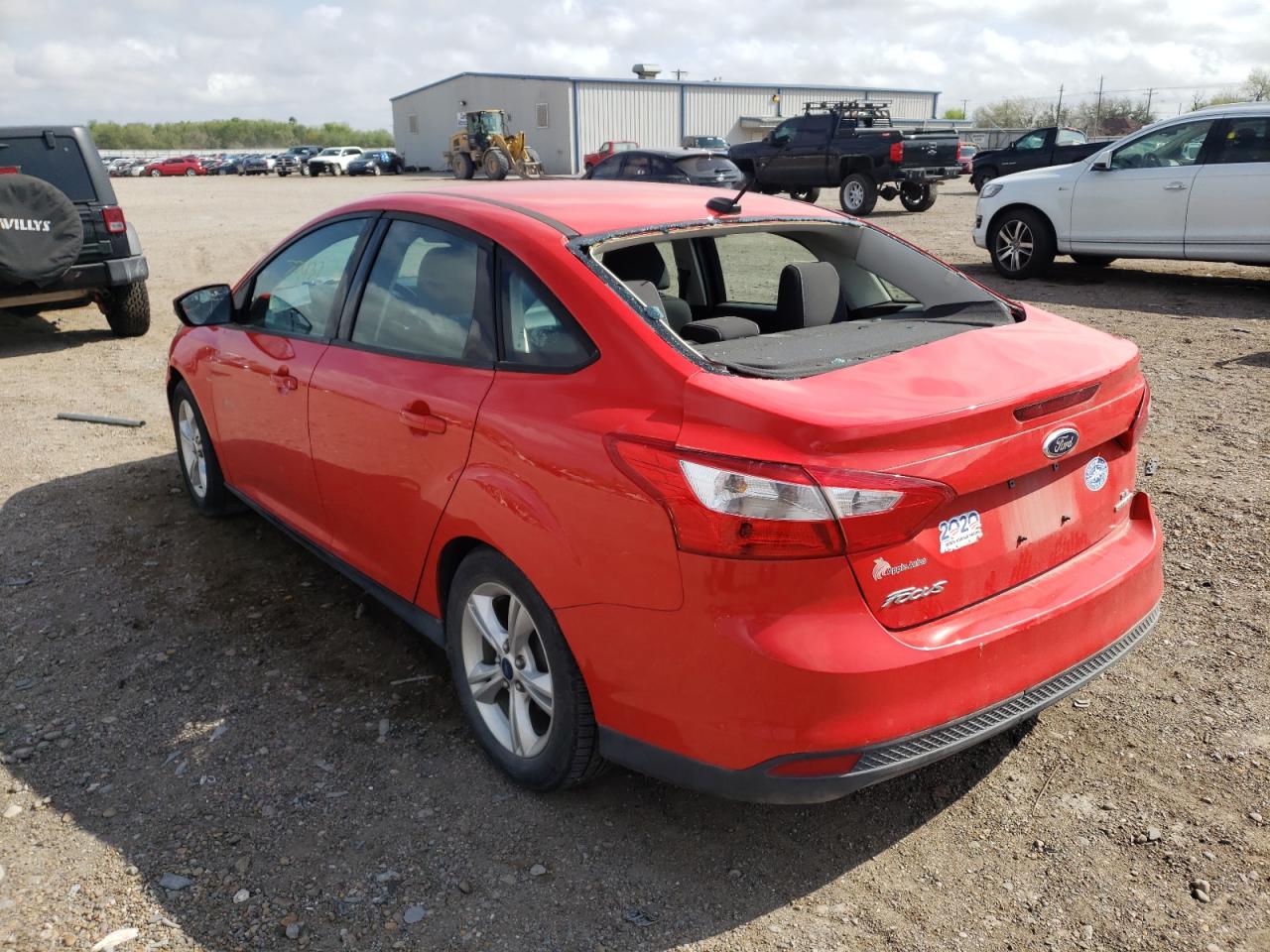 Photo 3 from auction – 2014 FORD FOCUS SE with VIN 1FADP3F28EL219100