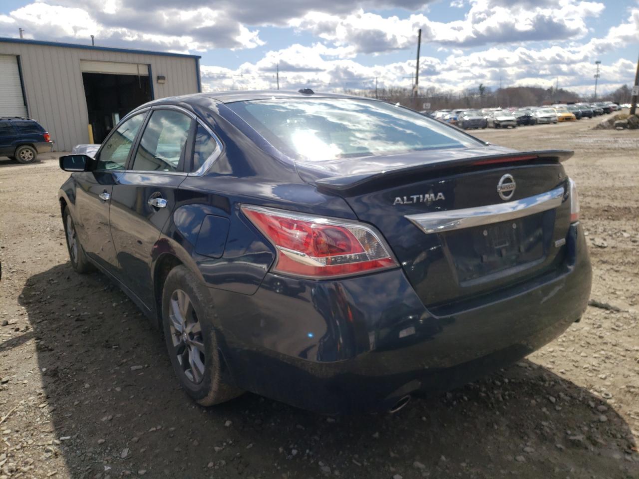 Photo 3 from auction – 2015 NISSAN ALTIMA 2.5 with VIN 1N4AL3AP5FC481210