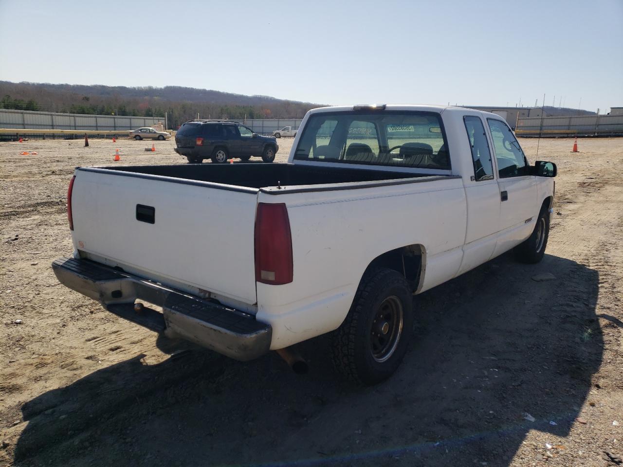 Photo 4 from auction – 1997 CHEVROLET GMT-400 C1 with VIN 1GCEC19MXVE125638