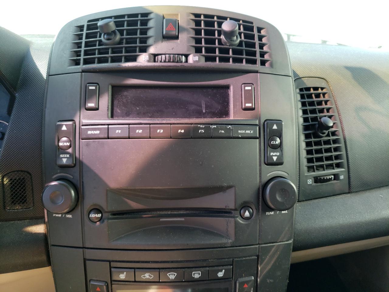 Photo 9 from auction – 2005 CADILLAC SRX with VIN 1GYEE637350171409