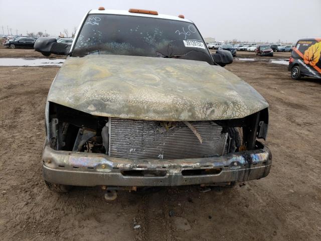 Photo 9 from auction – 2005 CHEVROLET SILVERADO with VIN 1GCJC39225E173773