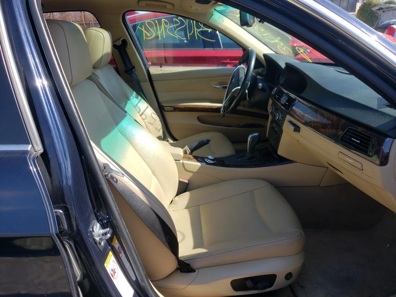 Photo 5 from auction – 2007 BMW 335 I with VIN WBAVB73537PA89158