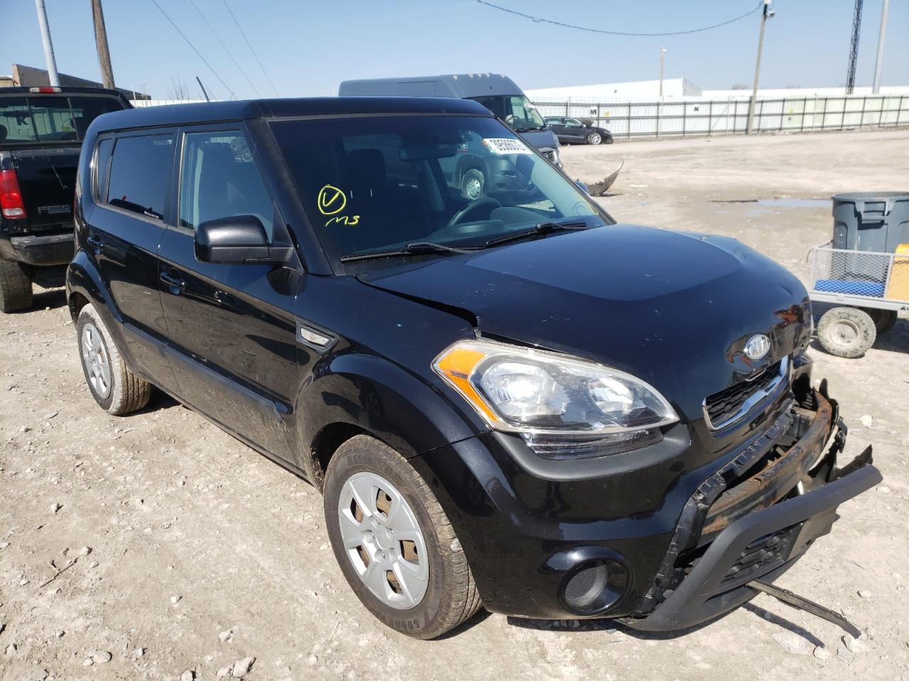 KIA SOUL 2012 with VIN KNDJT2A51C7740802 - Photo from auction