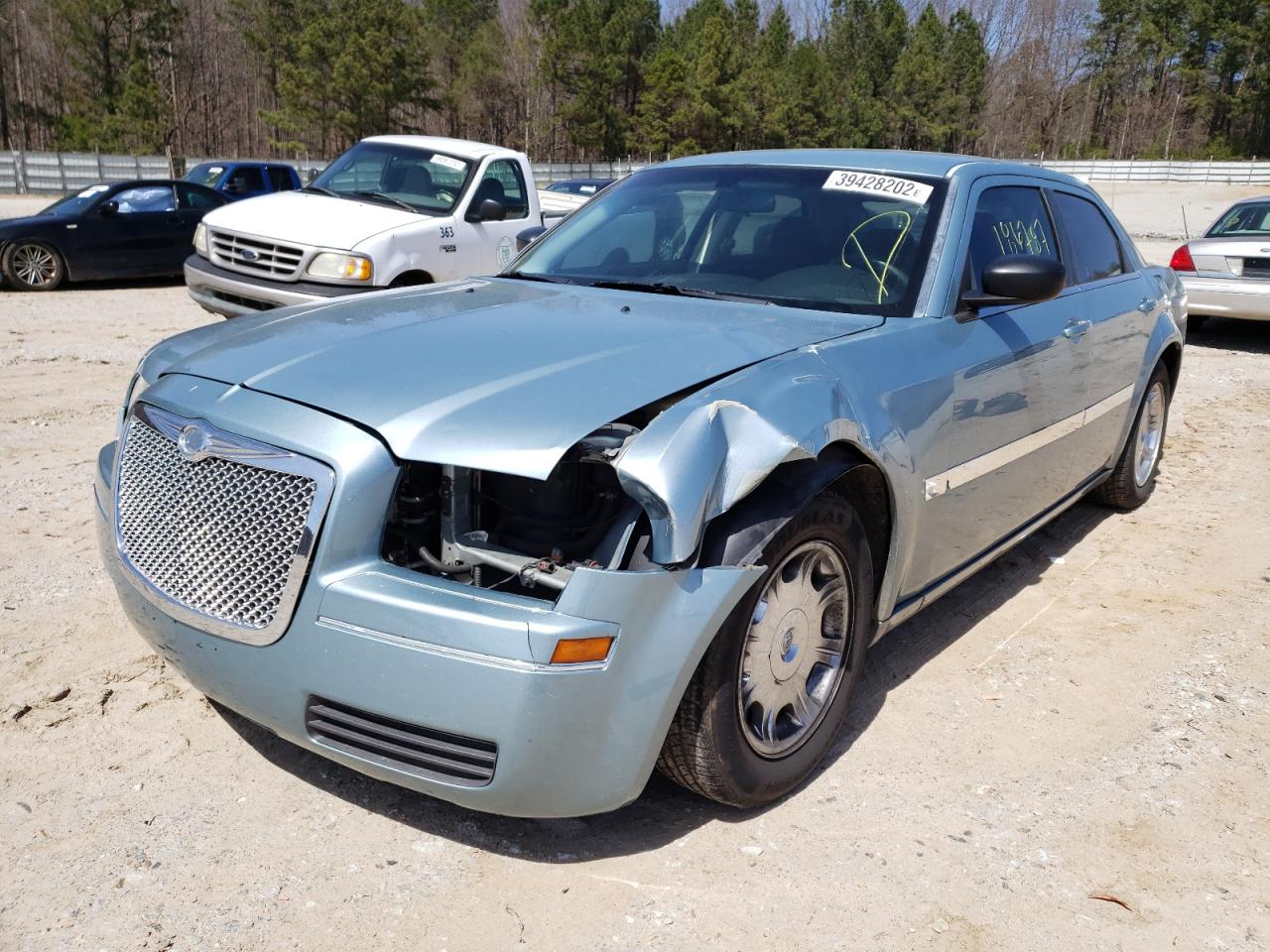Photo 2 from auction – 2009 CHRYSLER 300 LX with VIN 2C3LA43D79H594874