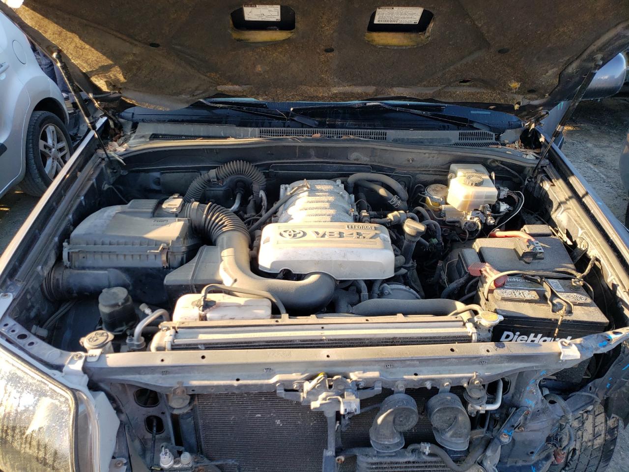 Photo 7 from auction – 2003 TOYOTA 4RUNNER LI with VIN JTEBT17R830004940