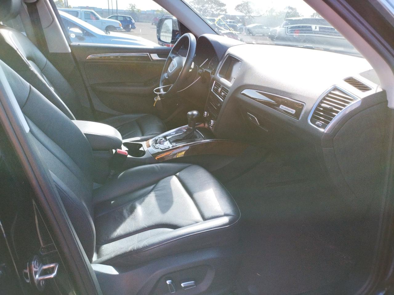 Photo 5 from auction – 2015 AUDI Q5 PREMIUM with VIN WA1LFAFP6FA134966