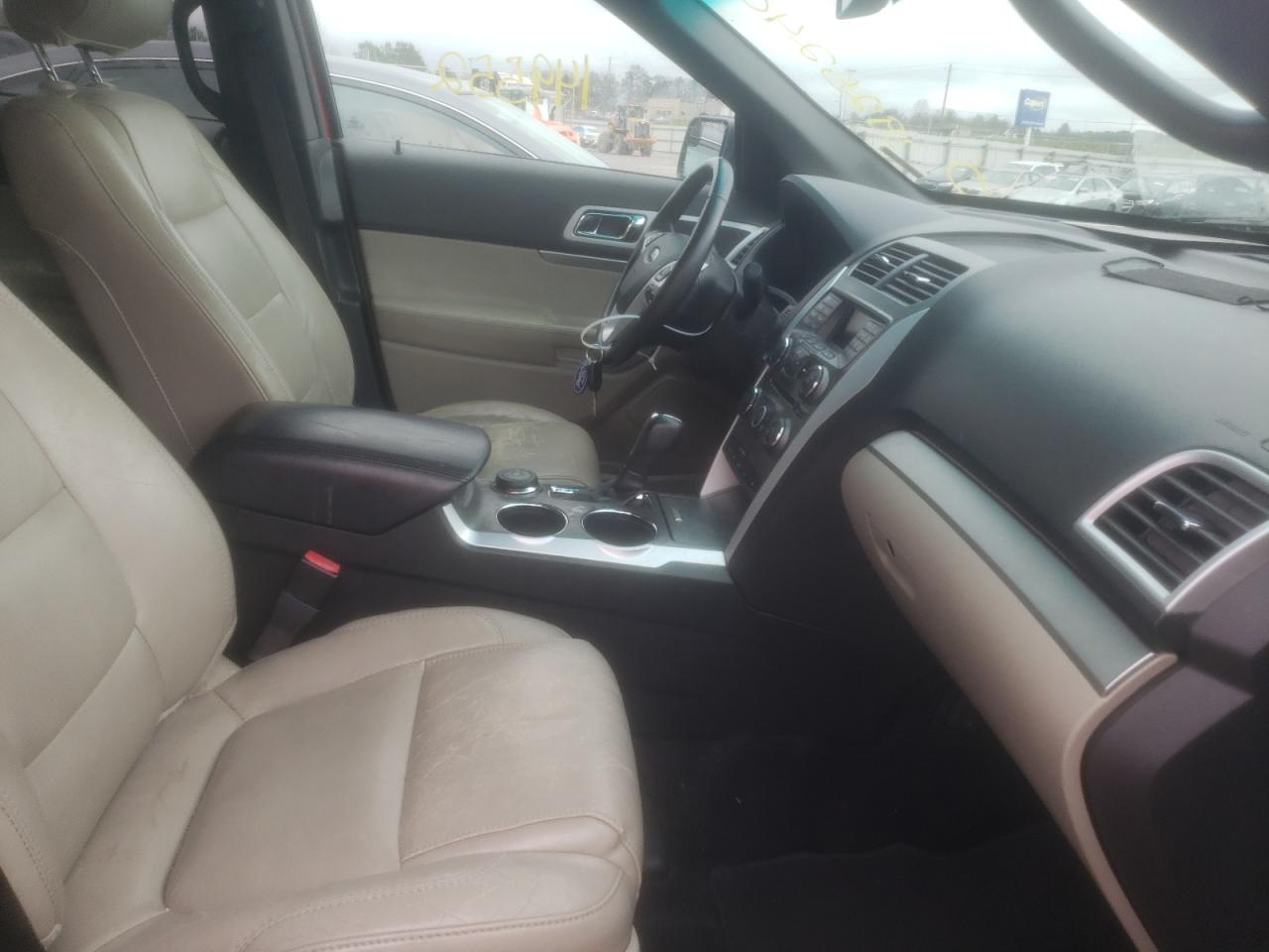 Фото 5 с аукциона – 2012 FORD EXPLORER X с VIN 1FMHK8D82CGB03665
