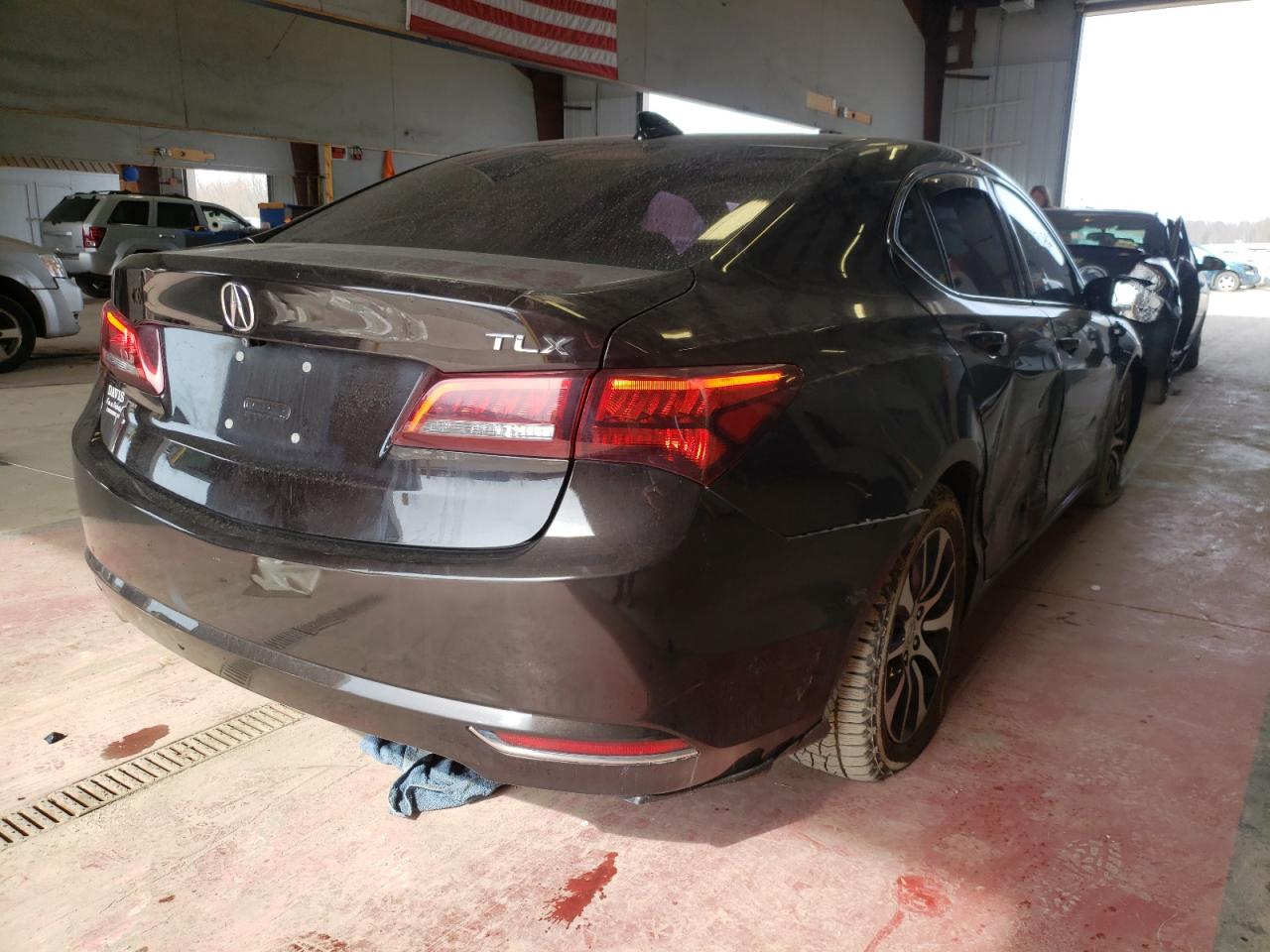 Photo 4 from auction – 2016 ACURA TLX TECH with VIN 19UUB1F56GA015290