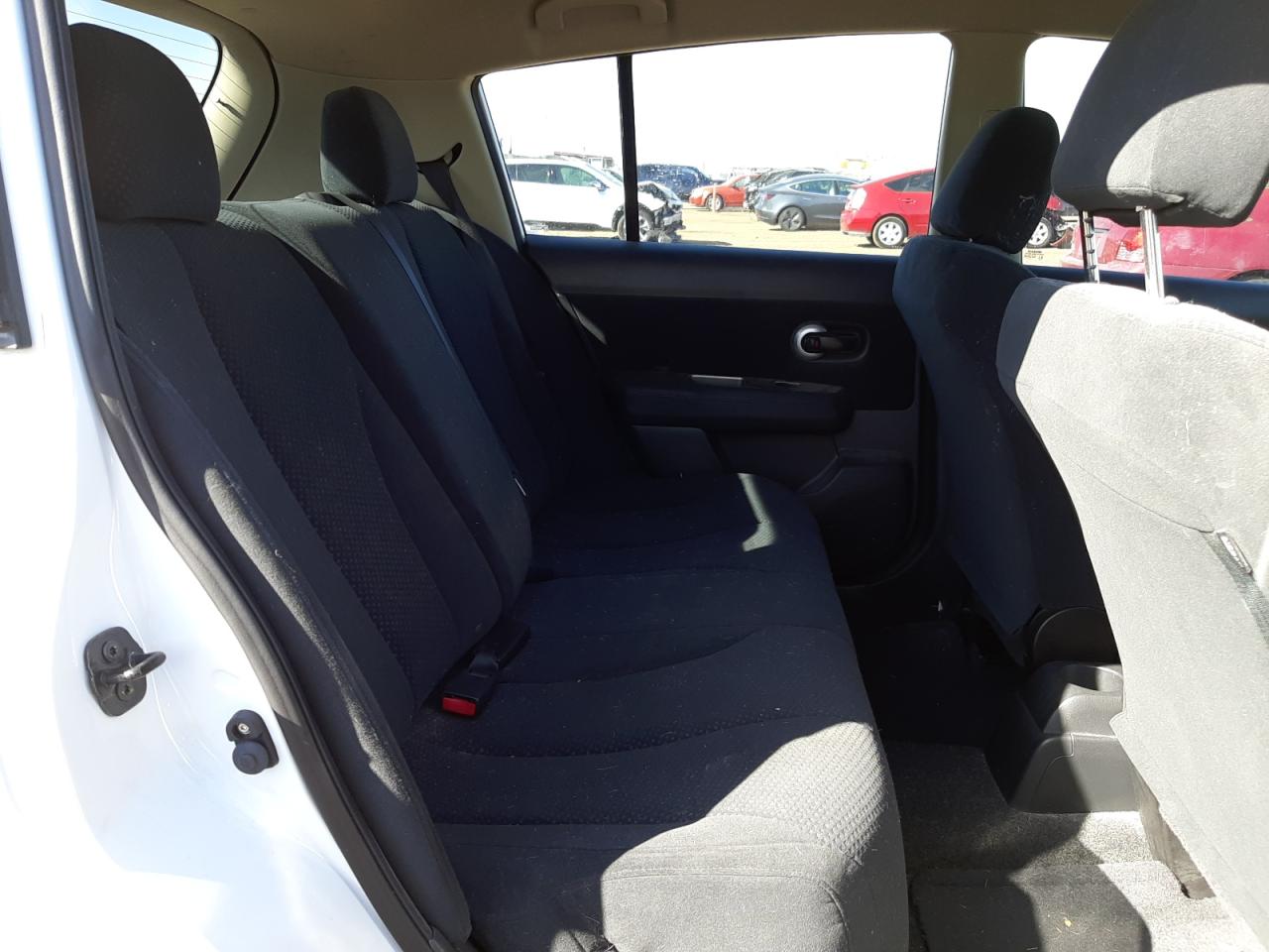 Photo 6 from auction – 2011 NISSAN VERSA S with VIN 3N1BC1CP3BL407107