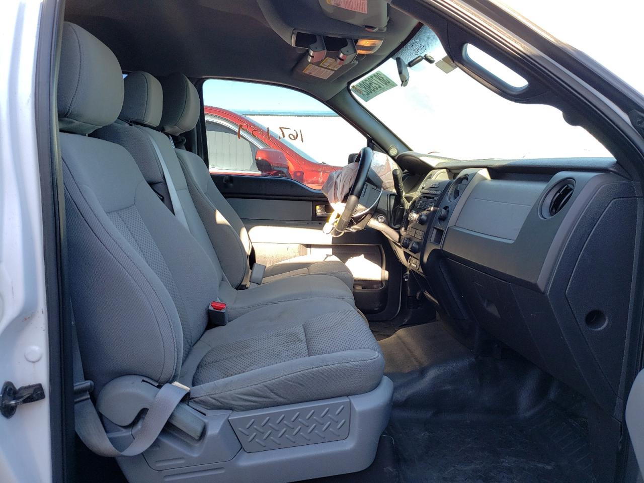 Photo 5 from auction – 2014 FORD F150 SUPER with VIN 1FTEW1CM0EFA48546