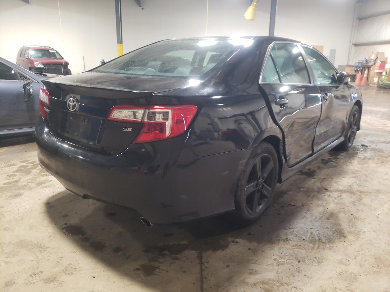 Photo 4 from auction – 2012 TOYOTA CAMRY BASE with VIN 4T1BF1FK3CU600736