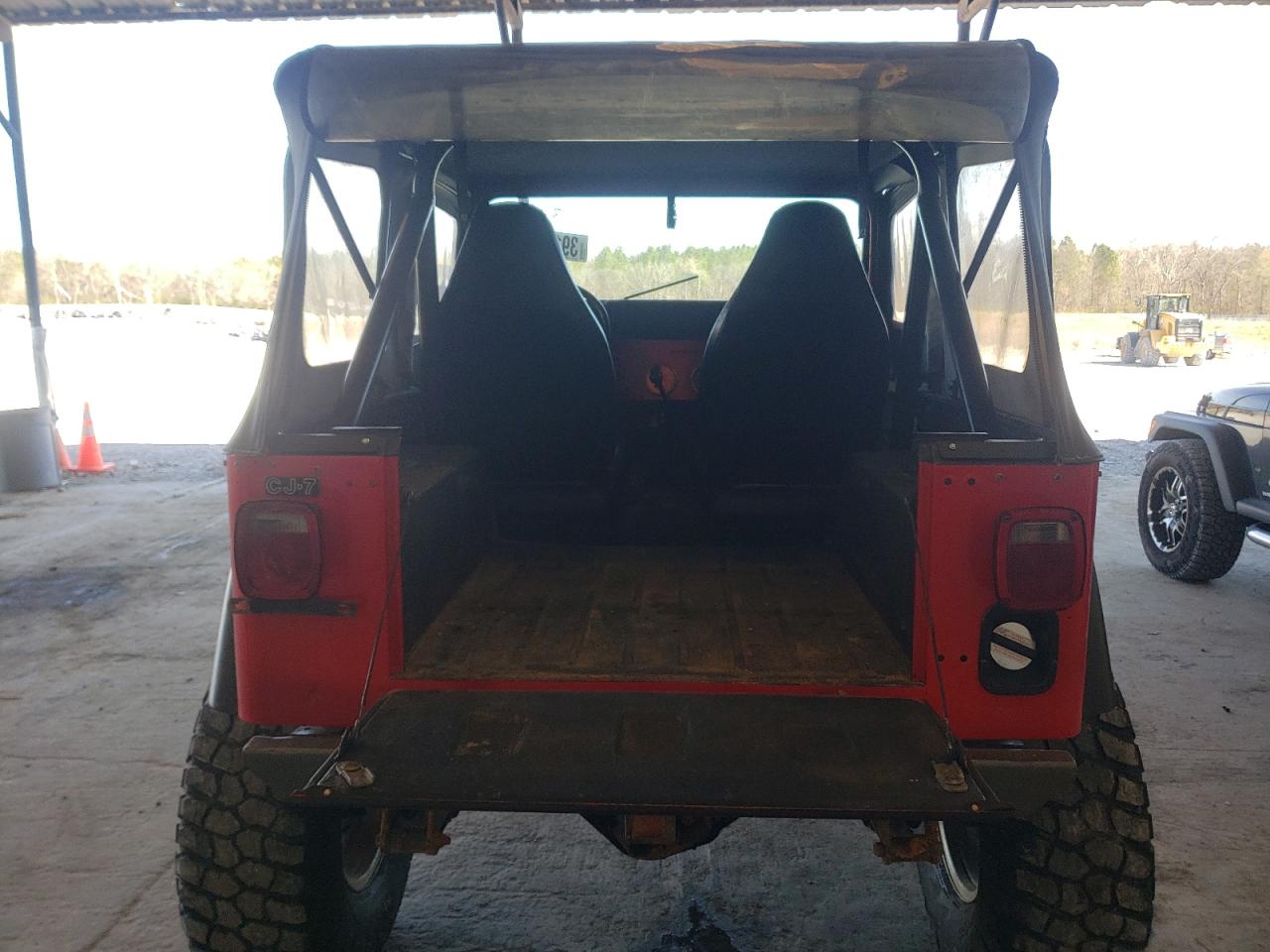 Photo 6 from auction – 1985 JEEP JEEP CJ7 with VIN 1JCCM87E1FT149864