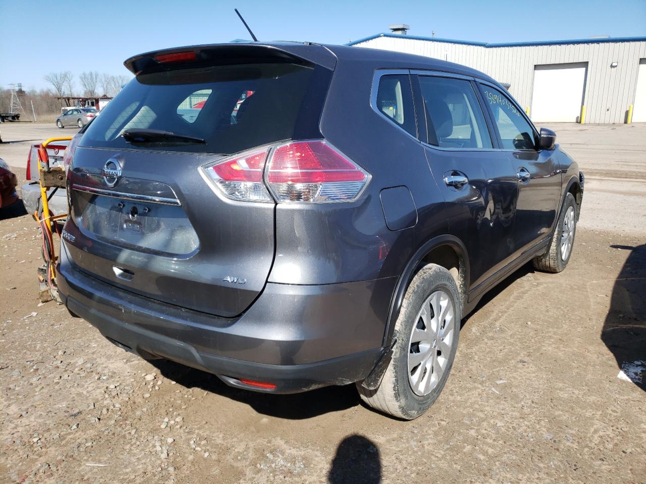 Photo 4 from auction – 2014 NISSAN ROGUE S with VIN 5N1AT2MV5EC869398