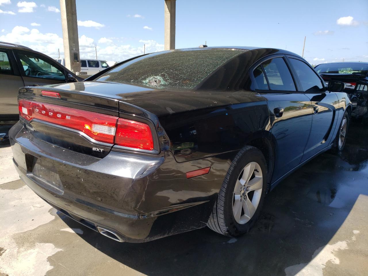 Photo 4 from auction – 2014 DODGE CHARGER SX with VIN 2C3CDXHG4EH149966
