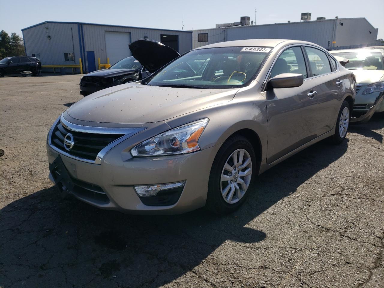 Photo 2 from auction – 2015 NISSAN ALTIMA 2.5 with VIN 1N4AL3AP2FC427069