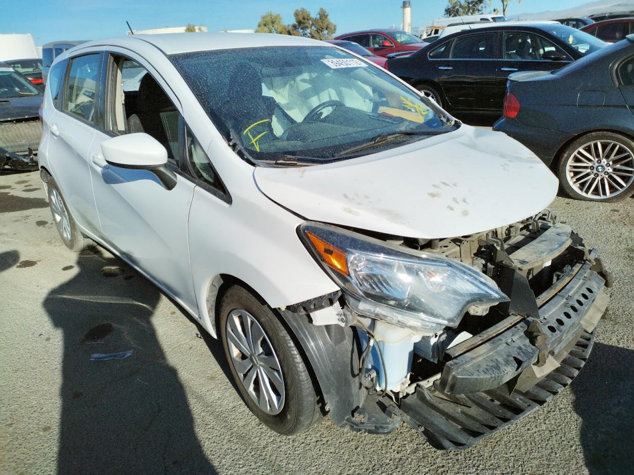 NISSAN VERSA NOTE 2017 with VIN 3N1CE2CP7HL358832 - Photo from auction
