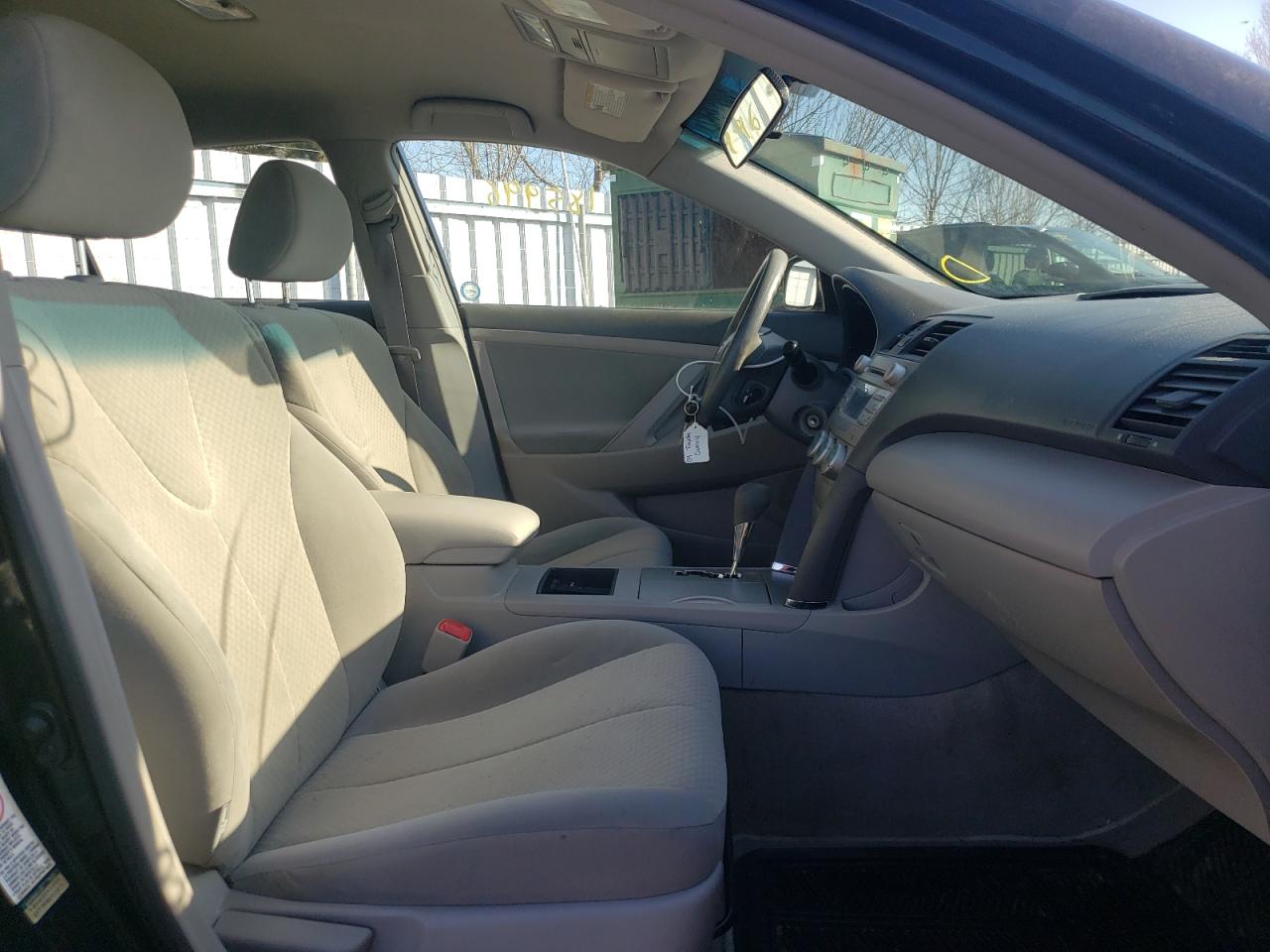 Photo 5 from auction – 2009 TOYOTA CAMRY BASE with VIN 4T1BE46K89U294033