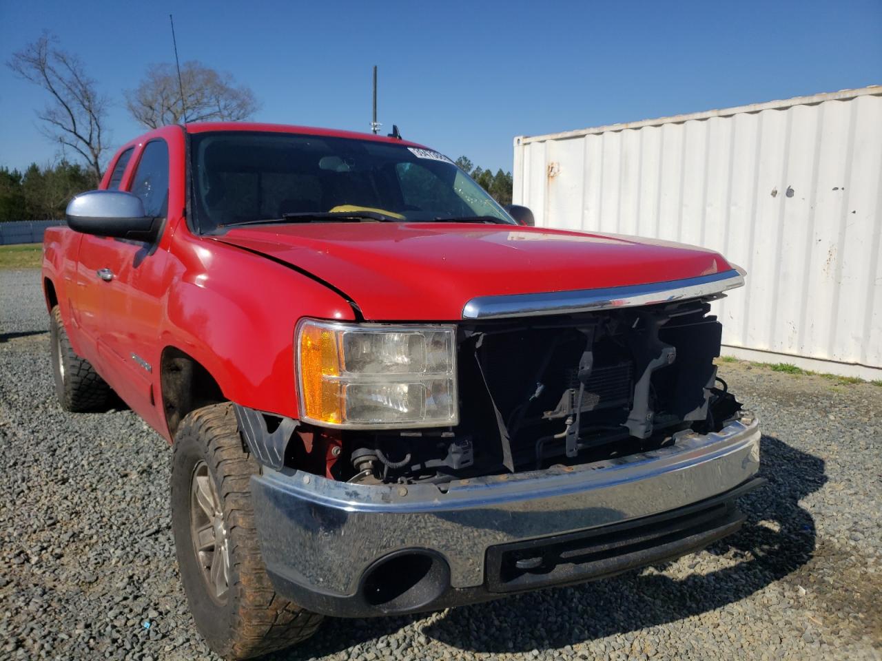 GMC SIERRA K15 2011 with VIN 1GTR2VE30BZ375967 - Photo from auction