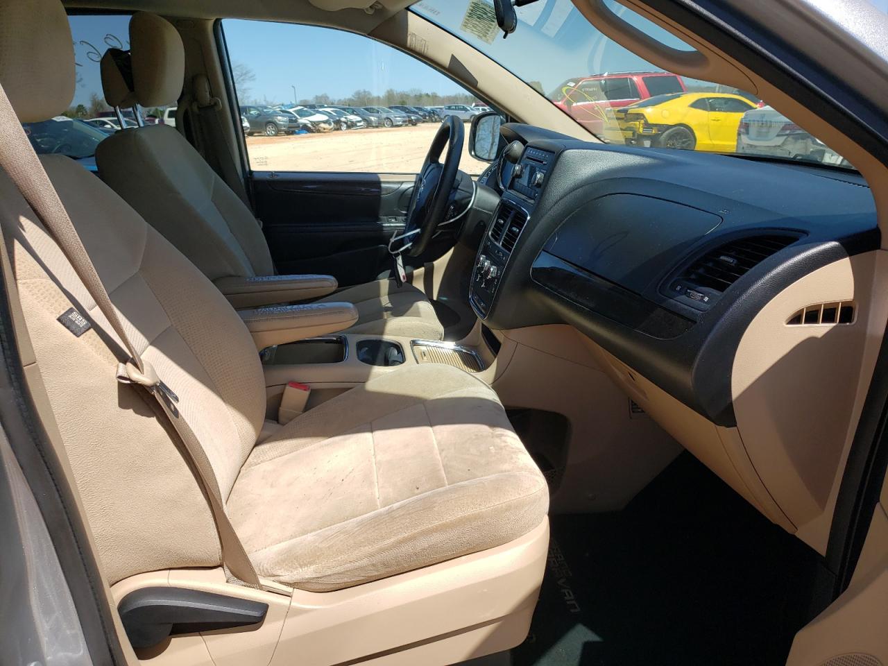 Photo 5 from auction – 2014 DODGE GRAND CARA with VIN 2C4RDGCG9ER123595