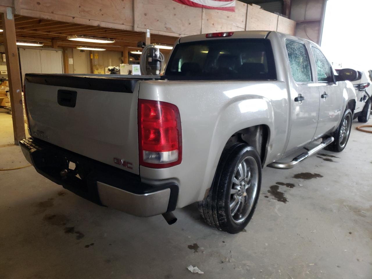 Photo 4 from auction – 2008 GMC SIERRA C15 with VIN 3GTEC13C08G130828