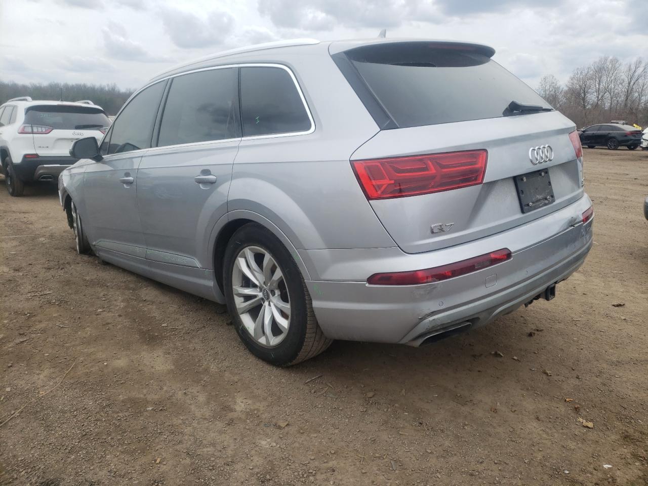 Photo 3 from auction – 2017 AUDI Q7 PREMIUM with VIN WA1LABF71HD024333