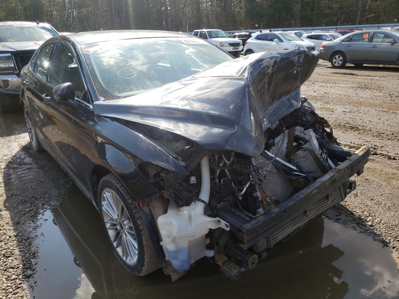 FORD FUSION SE 2013 with VIN 3FA6P0HR8DR251787 - Photo from auction