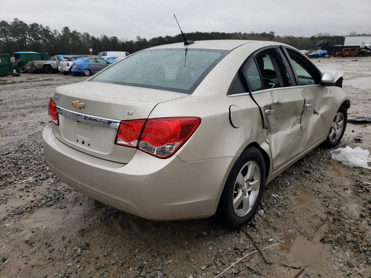 Photo 4 from auction – 2014 CHEVROLET CRUZE LT with VIN 1G1PC5SB3E7279131