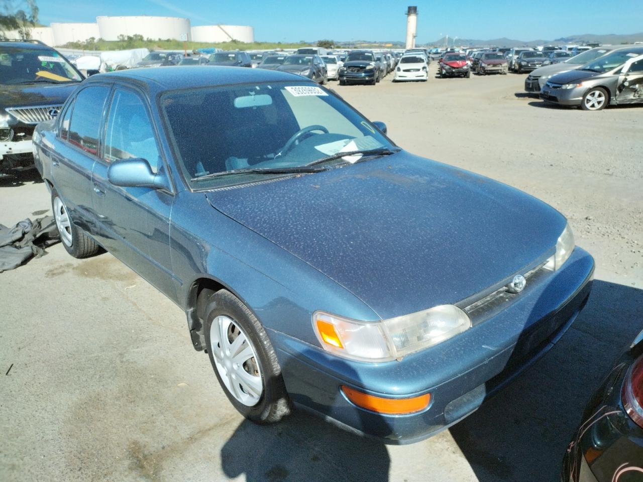 TOYOTA COROLLA LE 1993 with VIN 1NXAE00E3PZ081642 - Photo from auction