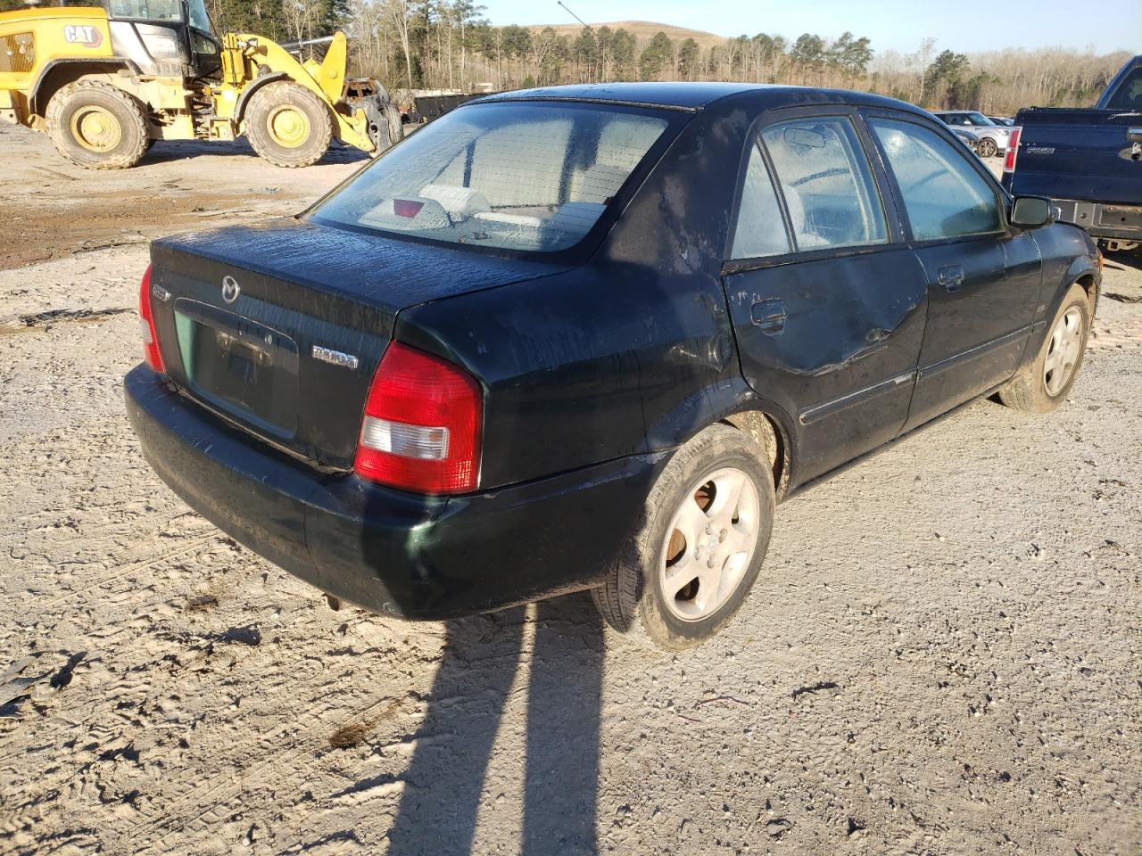 Photo 4 from auction – 2000 MAZDA PROTEGE ES with VIN JM1BJ2212Y0221585