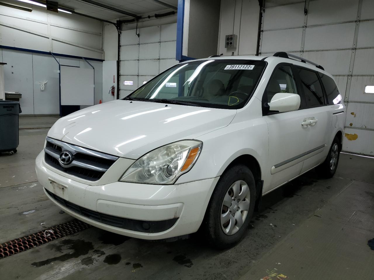 Photo 2 from auction – 2008 HYUNDAI ENTOURAGE with VIN KNDMC233X86053145